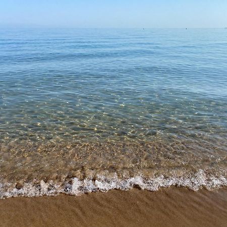 Primera Linea De Playa Julio Y Agosto Min 7 Dias De Lunes A Lunes Дения Экстерьер фото