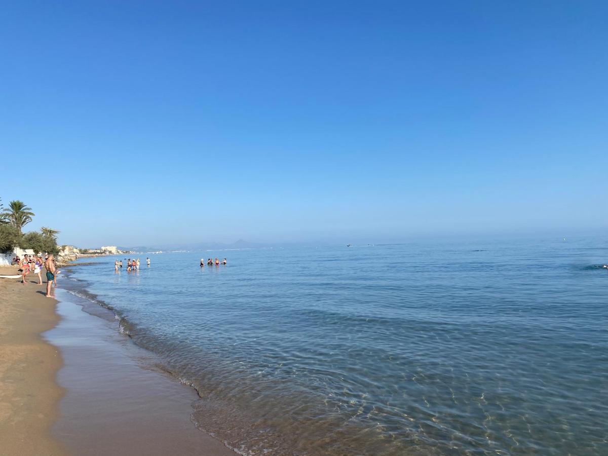Primera Linea De Playa Julio Y Agosto Min 7 Dias De Lunes A Lunes Дения Экстерьер фото
